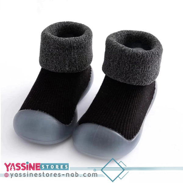 Flexible silicone–sole baby shoes